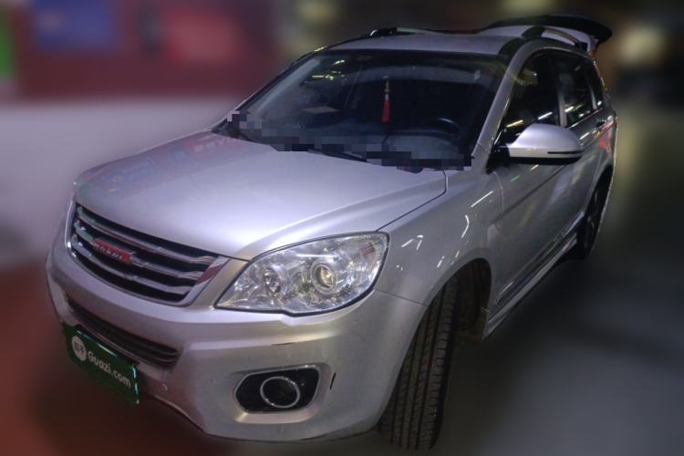 Used Haval H6 2013 Upgraded Model 2.4L Automatic Two-Wheel Drive Elite Version