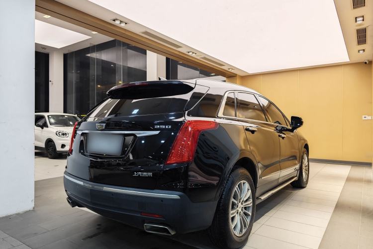 Used Cadillac XT5 2018 25T Luxury Model
