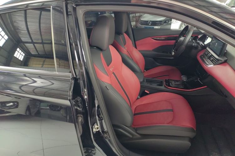 Used Dongfeng Aeolus Yixuan 2021 230T Automatic Zuiying Knight Edition Right Front Seat