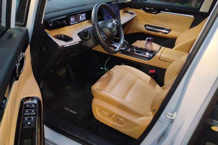 Used GAC Trumpchi E8 New Energy 2024 150km MAX+ Driver Seat