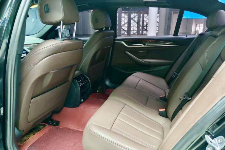 Used BMW 5 Series 2019 525Li M Sport Package Interior 2