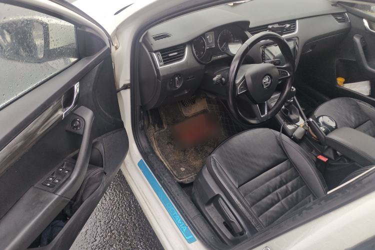 Used Skoda Octavia 2017 1.6L Automatic Smart Drive Edition