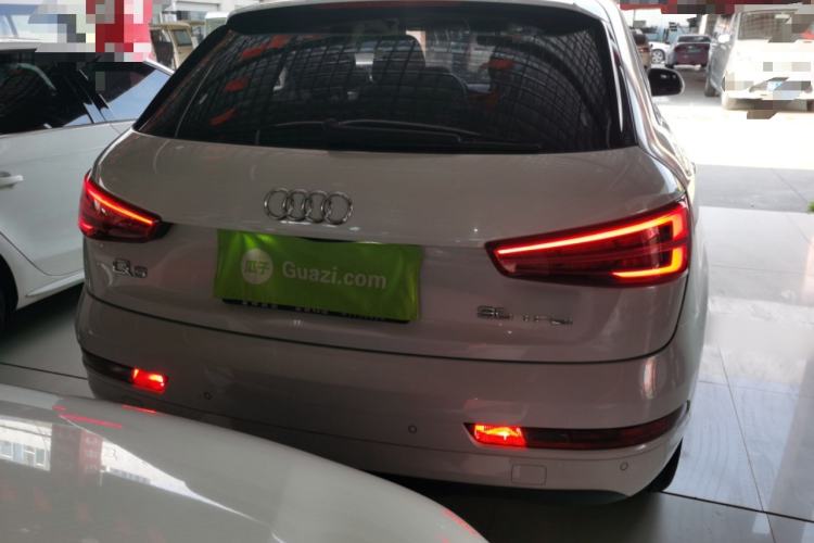 Used Audi Q3 2017 30 TFSI Fashion Model
