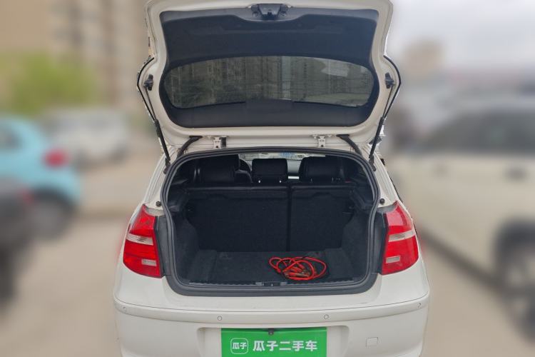 Used BMW 1 Series 2008 120i automatic transmission Trunk