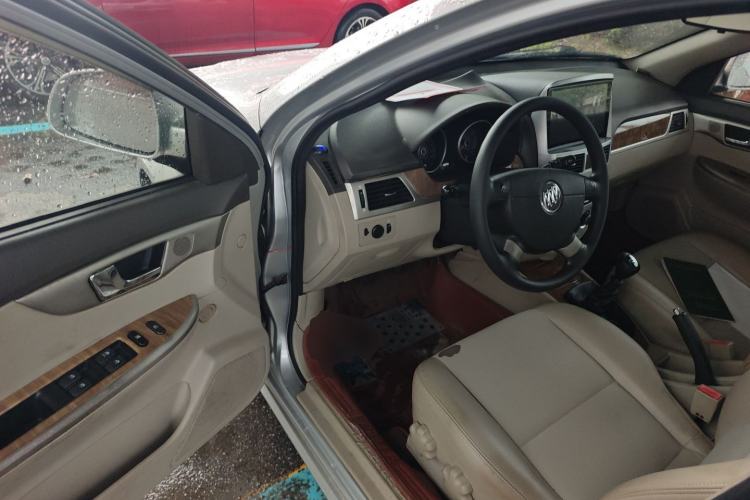 Used Buick Excelle 2015 1.5L Manual Classic Trim Driver Seat