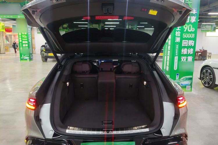 Used Denza Z9GT 2024 1100 Four-Wheel Drive Ultra Version Trunk