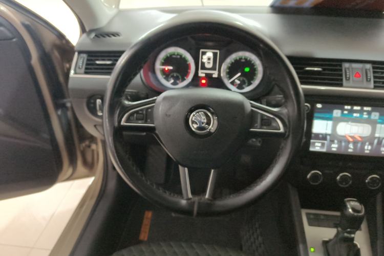 Used Skoda Octavia 2018 TSI230 DSG Luxury Edition