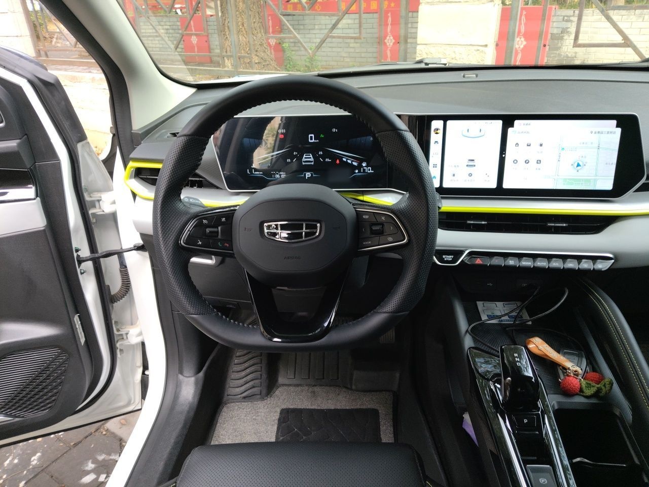 Geely Auto Coolray 2022 Bin Yue COOL 1.5TD DCT Hot Engine Edition — снимка 10