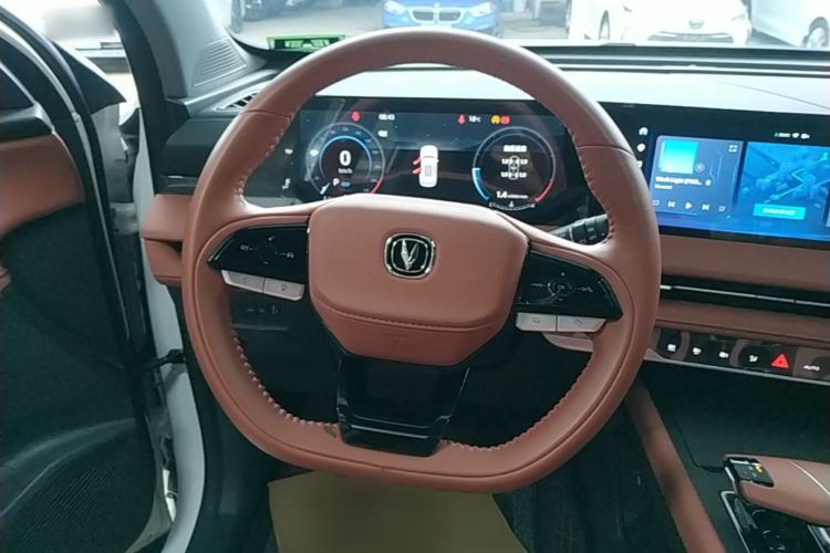 Used CHANGAN CS75 PLUS 2023 3rd Generation 1.5T Automatic Prestige Model Steering Wheel