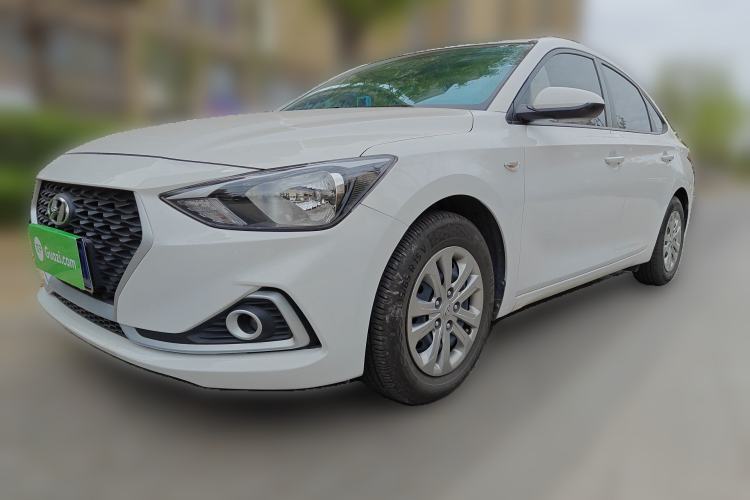 Used Hyundai Celesta 2017 1.6L Manual GL Delight Edition