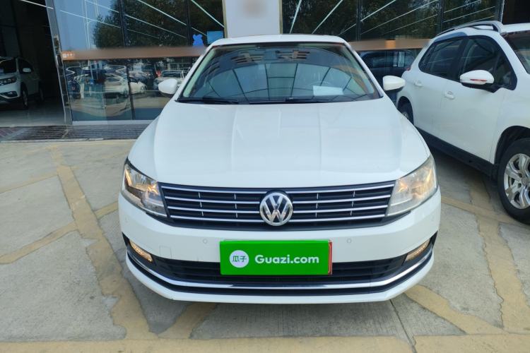 Used Volkswagen Lavida 2017 1.6L Automatic Comfort Edition
