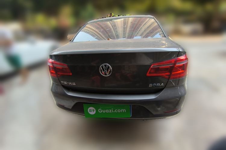 Used Volkswagen Bora 2013 1.6L Manual Fashion Edition Rear