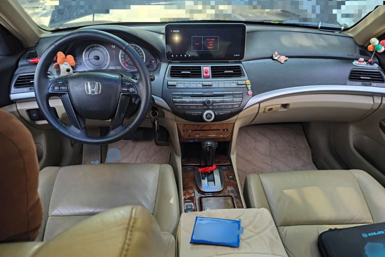 Used Honda Accord 2011 2.4L EX Center Console