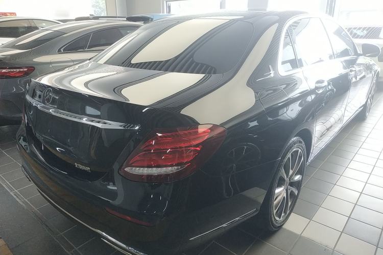 Used Mercedes-Benz E-Class 2020 Facelift E 260 L