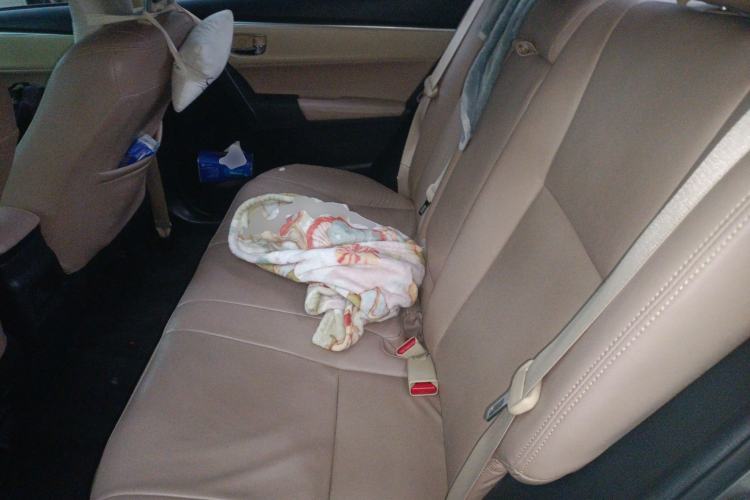 Used Toyota Corolla 2017 Revised Version 1.2T S-CVT GL-i
