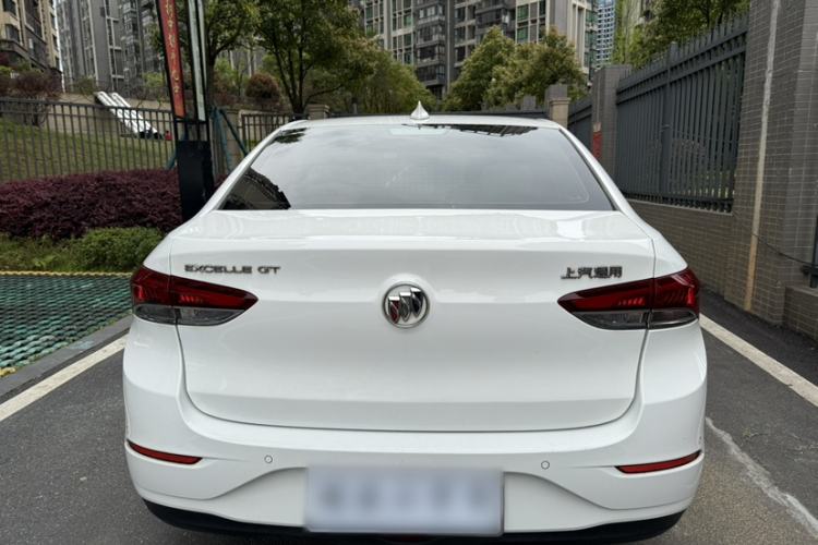 Used Buick GT 2019 15T Dual-Clutch Connected Elite Model China VI Exterior 4