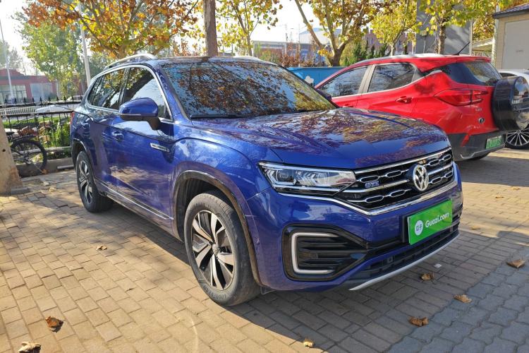 Used Volkswagen Tayron GTE Plug-in Hybrid 2020 1.4T Luxury Model Front Right 45 Deg