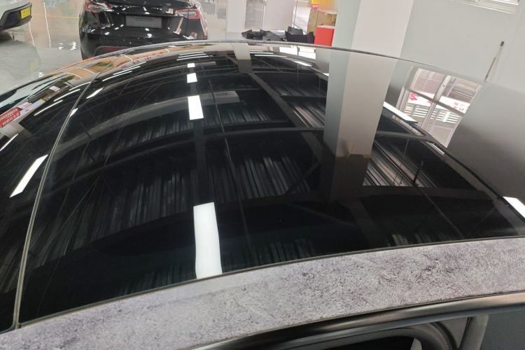 Used Tesla Model Y 2023 Rear-Wheel-Drive Version