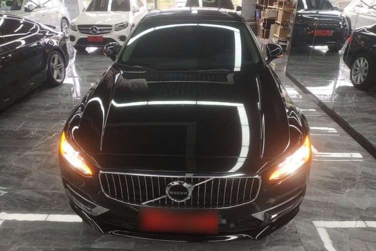Used Volvo S90 2020 Facelifted T5 Zhiyi Luxury Edition