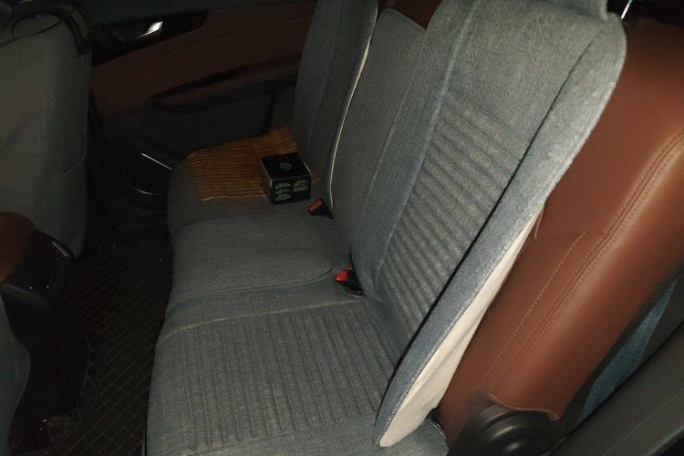 Used Sinotruk VGV U75PLUS 2021 2.0 TGDI Luxury Pro 7-Seater
