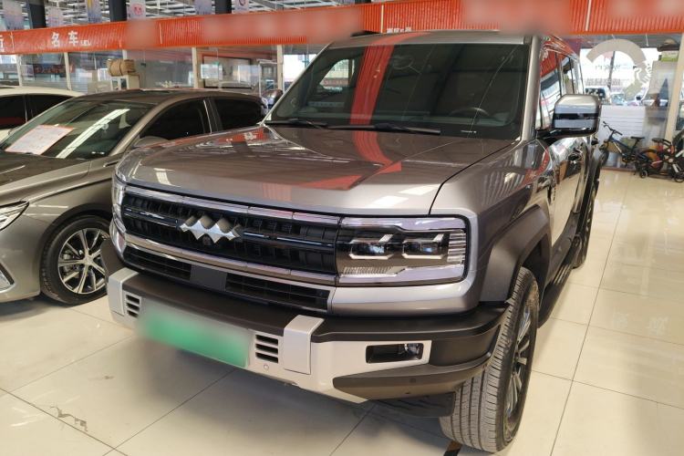 Used Formula Leopard 5 2023 Navigator Edition