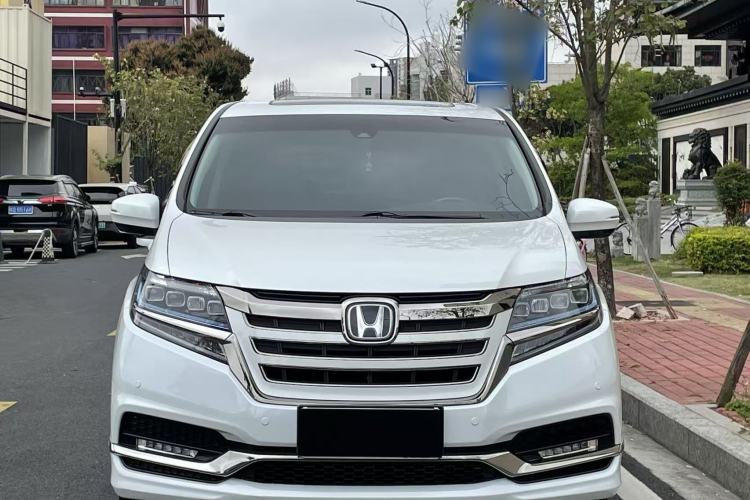 Used Honda Elysion 2019 2.0L Hybrid Luxury Edition Exterior 4