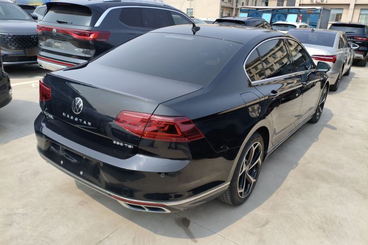 Used Volkswagen Magotan 2023 2 Million Units Commemorative Edition 330TSI DSG Luxury Version
