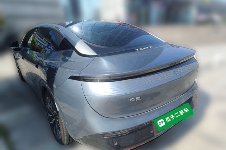 Used Zeekr 007 2024 Rear-Drive Enhanced Version 75 kWh

