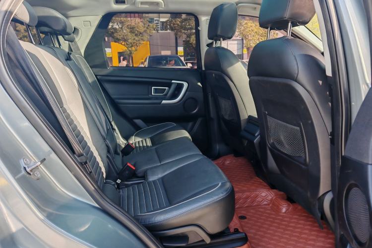 Used Land Rover Discovery Sport 2019 240 PS SE Dynamic Version China VI Standard