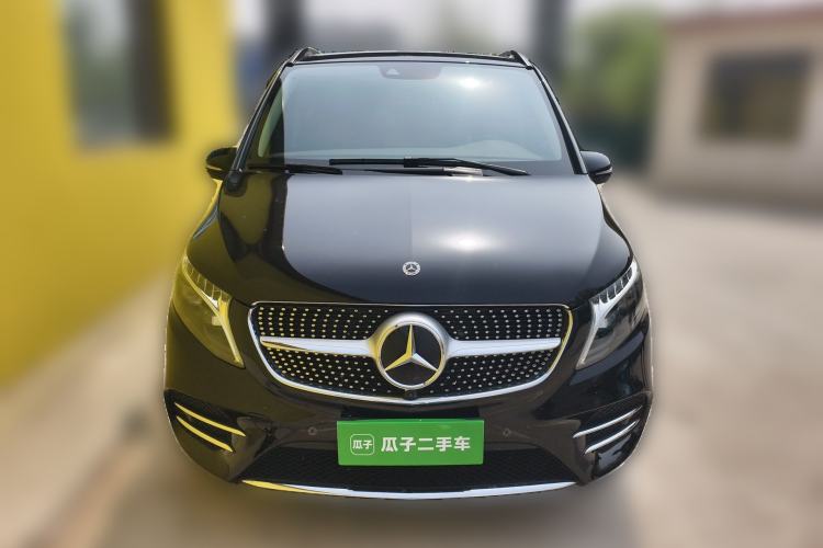 Used Mercedes-Benz V-Class 2022 V 260 L Long-wheelbase Luxury Edition Front