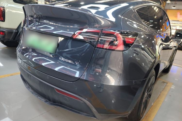 Used Tesla Model Y 2024 Rear-Wheel-Drive Version Rear Right 45 Deg