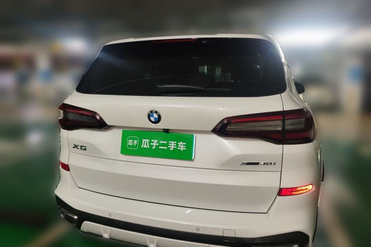 Used BMW X5 2021 xDrive40i Luxury Model with M Sport Package