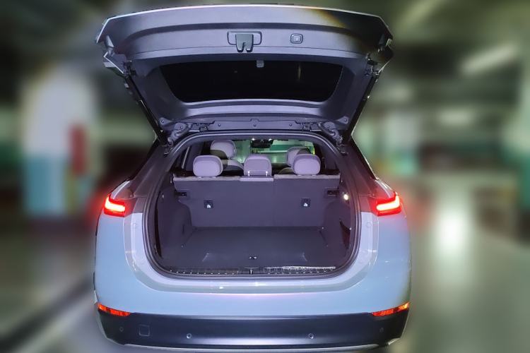 Used Nio ES7 2024 100kWh Signature Edition Trunk