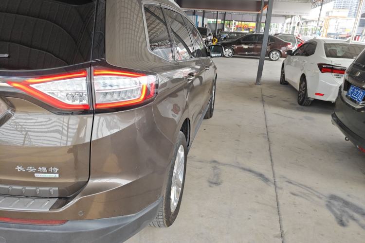 Used Ford Edge 2016 EcoBoost 245 Two-Wheel-Drive Titanium 7-Seater