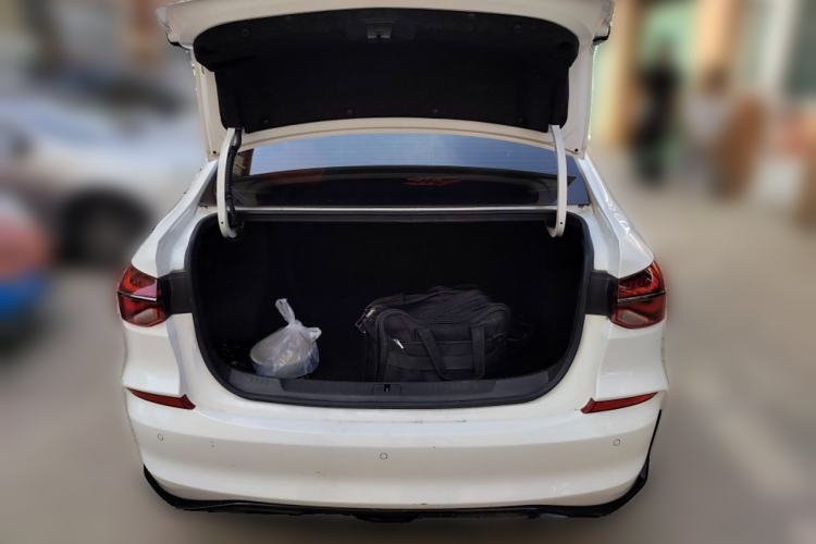 Used Chevrolet Monza 2019 RS 330T Automatic Comfort Edition China VI Standard