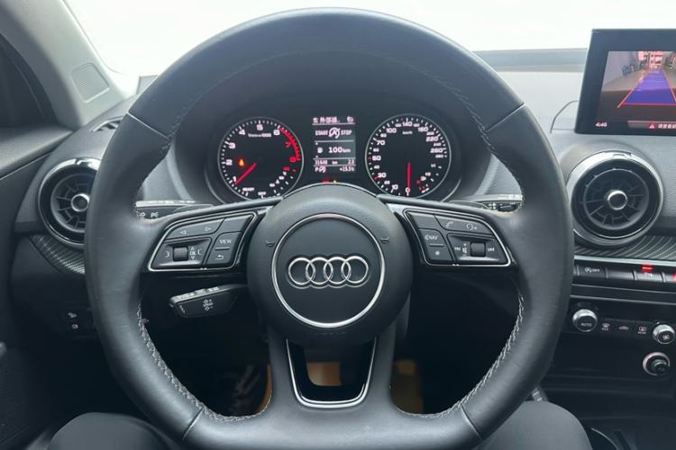 Used Audi Q2L 2024 35TFSI Fashionable and Dynamic Edition