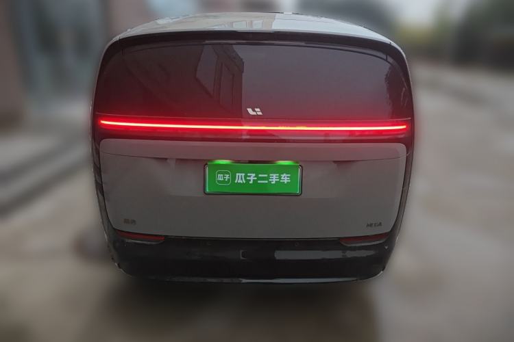 Used Li Auto MEGA 2024 Ultra Model