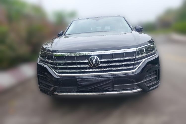 Used Volkswagen Touareg 2021 2.0 TSI RuiShang Edition Front