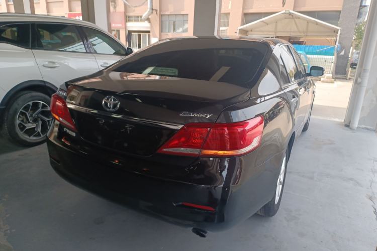 Used Toyota Camry 2013 200G Classic Luxury Edition Rear Right 45 Deg