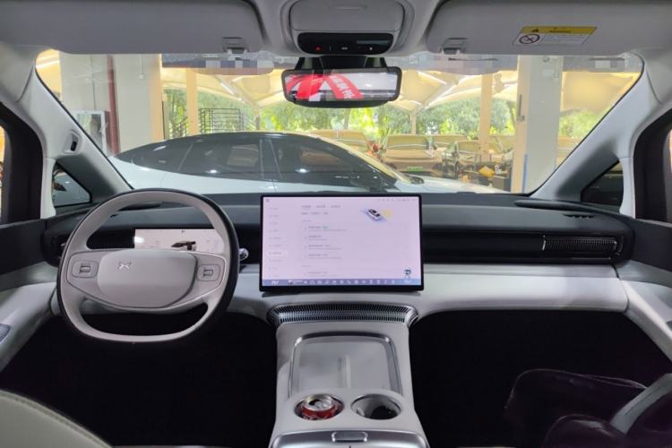 Used XPeng X9 2024 702 Ultra-Long Range Max
