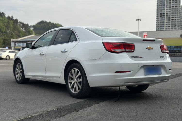 Used Chevrolet Malibu 2017 1.5T Automatic Luxury Edition Exterior 4