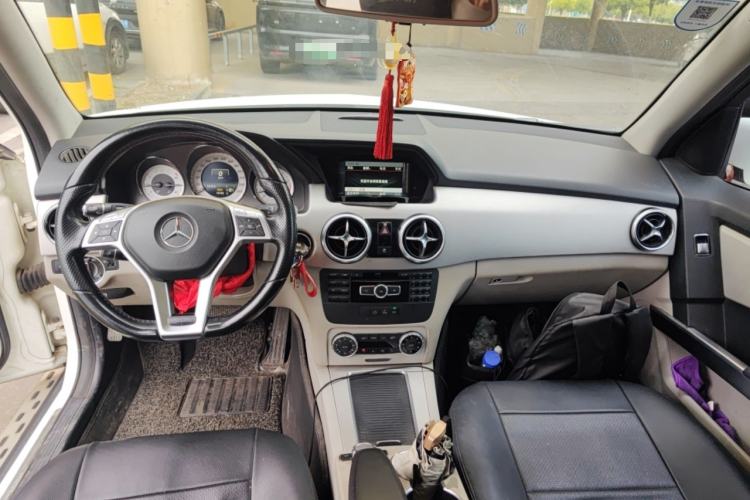 Used Mercedes-Benz GLK-Class 2015 GLK 260 4MATIC Dynamic Edition Ultimate Version
