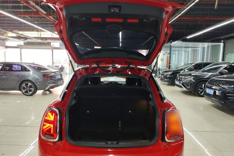 Used MINI 2021 1.5T COOPER Classic Edition Five-Door Version
