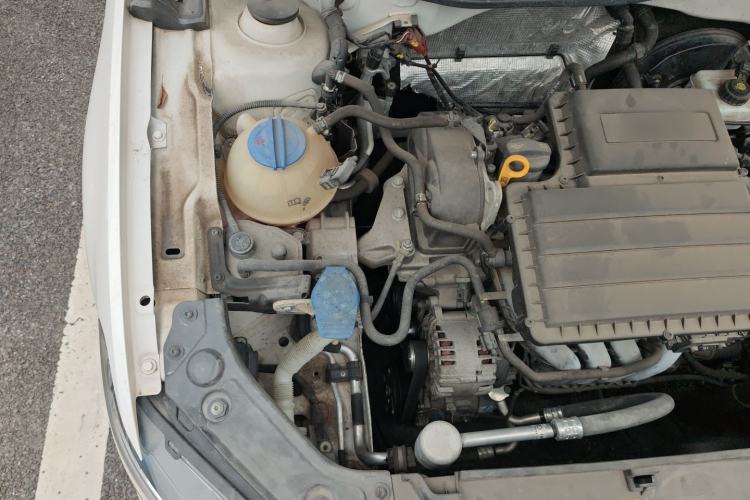 Used Volkswagen Gran Lavida 2015 1.6L Automatic Fashion Edition