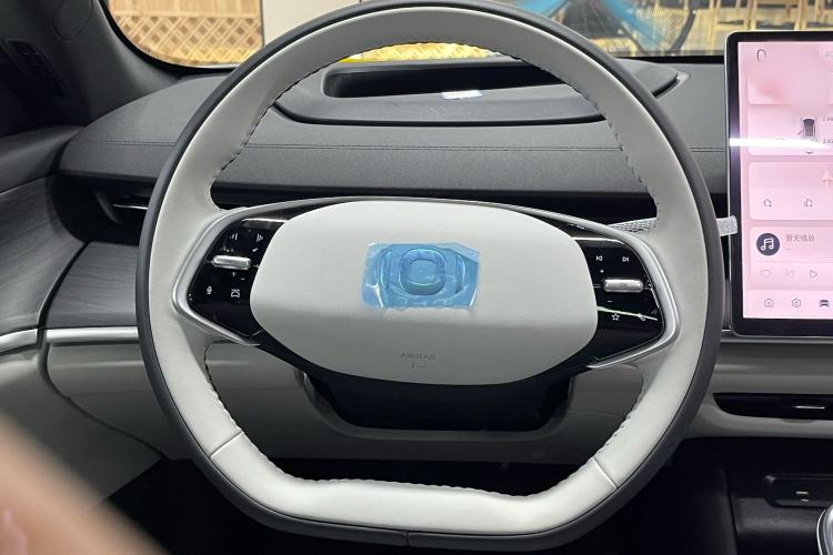 Used CHANGAN NEVO A07 2025 Blue Whale Range-Extending Model 140 Elite Version Interior 3