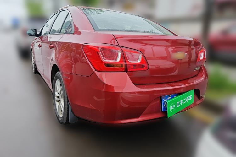 Used Chevrolet Cruze 2015 1.5L Classic SE MT Rear Left 45 Deg