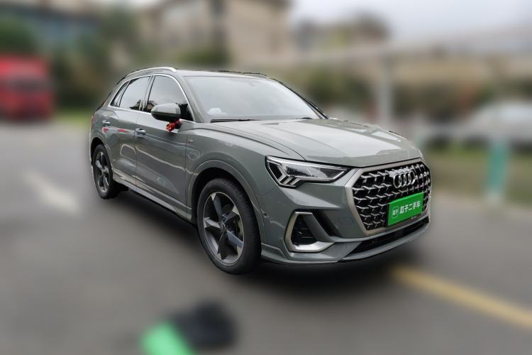 Used Audi Q3 2024 35 TFSI Fashion Dynamic Edition
