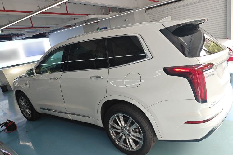 Used Cadillac XT6 2022 2.0T Six-Seater Four-Wheel Drive Luxury Version
