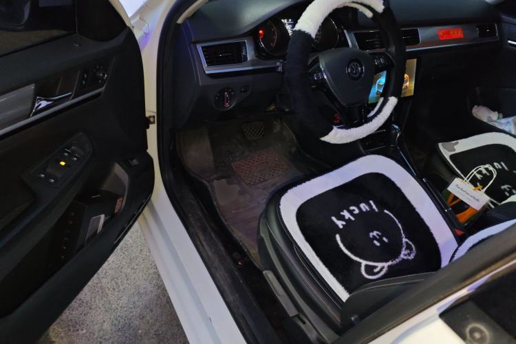 Used Volkswagen Bora 2018 1.5L Automatic Comfort Model Driver Seat