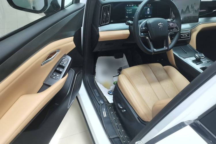 Used BYD Song L DM-i 2024 112 km Leading Edition